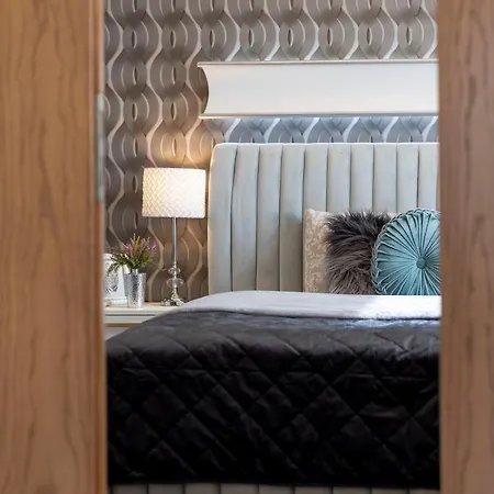 Luxury Royal By Prestige Homes Budapest