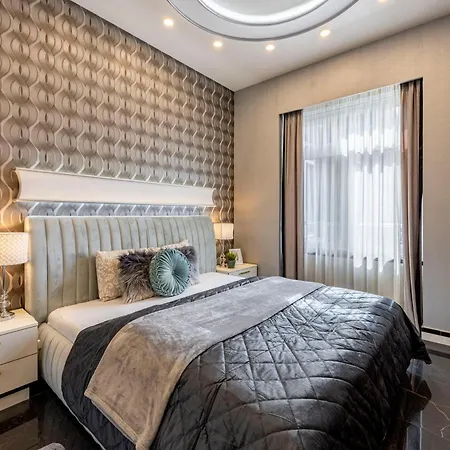 Apartment Luxury Royal By Prestige Homes