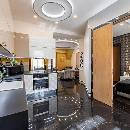 Apartment Luxury Royal By Prestige Homes Budapest