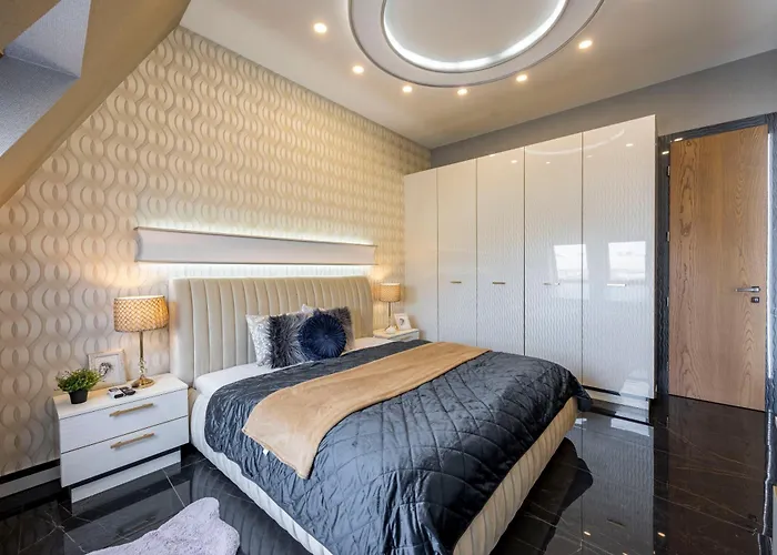 Luxury Royal By Prestige Homes Apartamento